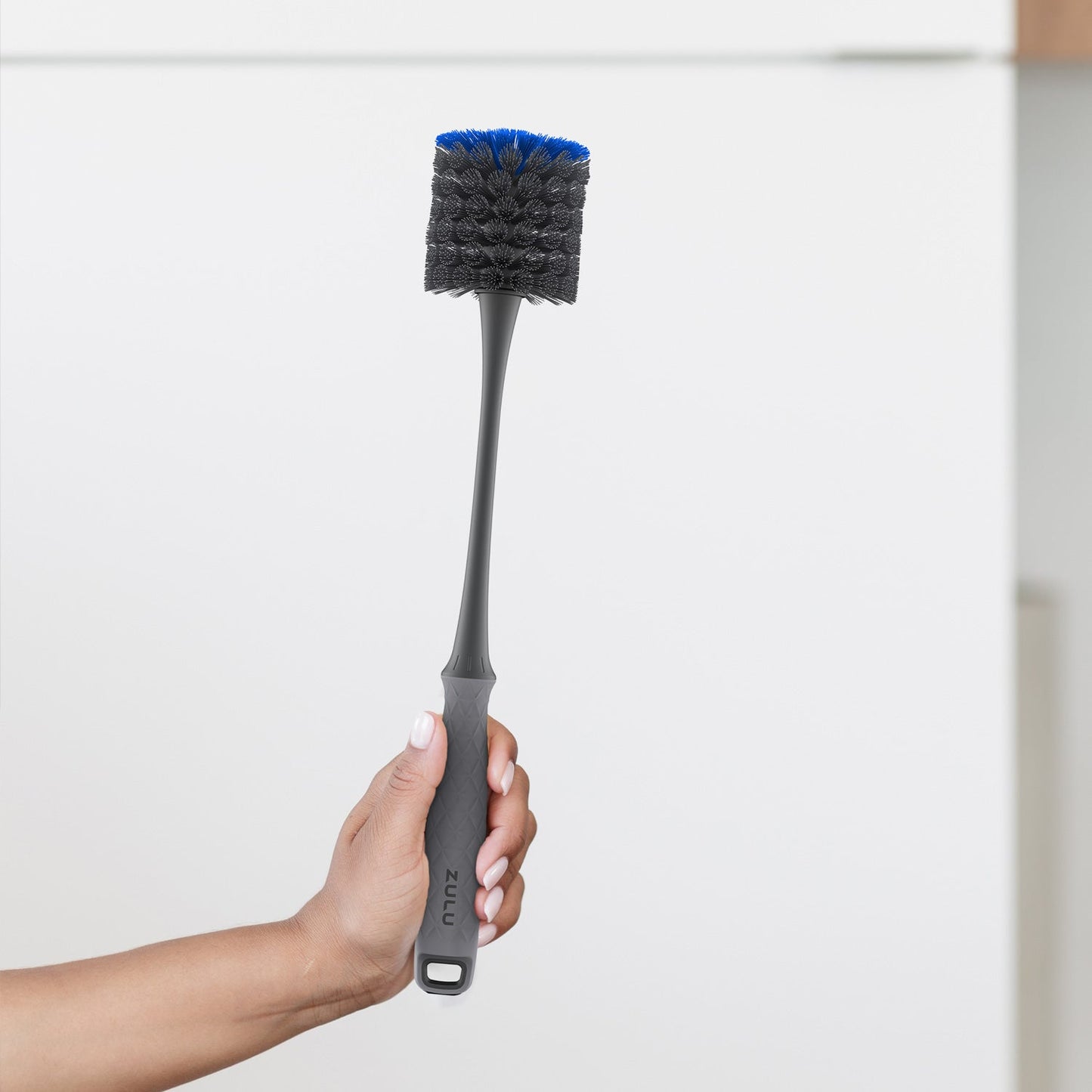bottle-and-straw-cleaning-brush-set-a6 Zulu_Bottle_Brush_Holding.jpg